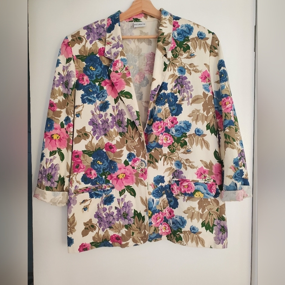 Koret Jackets & Blazers - Koret Multicolor Floral Blazer